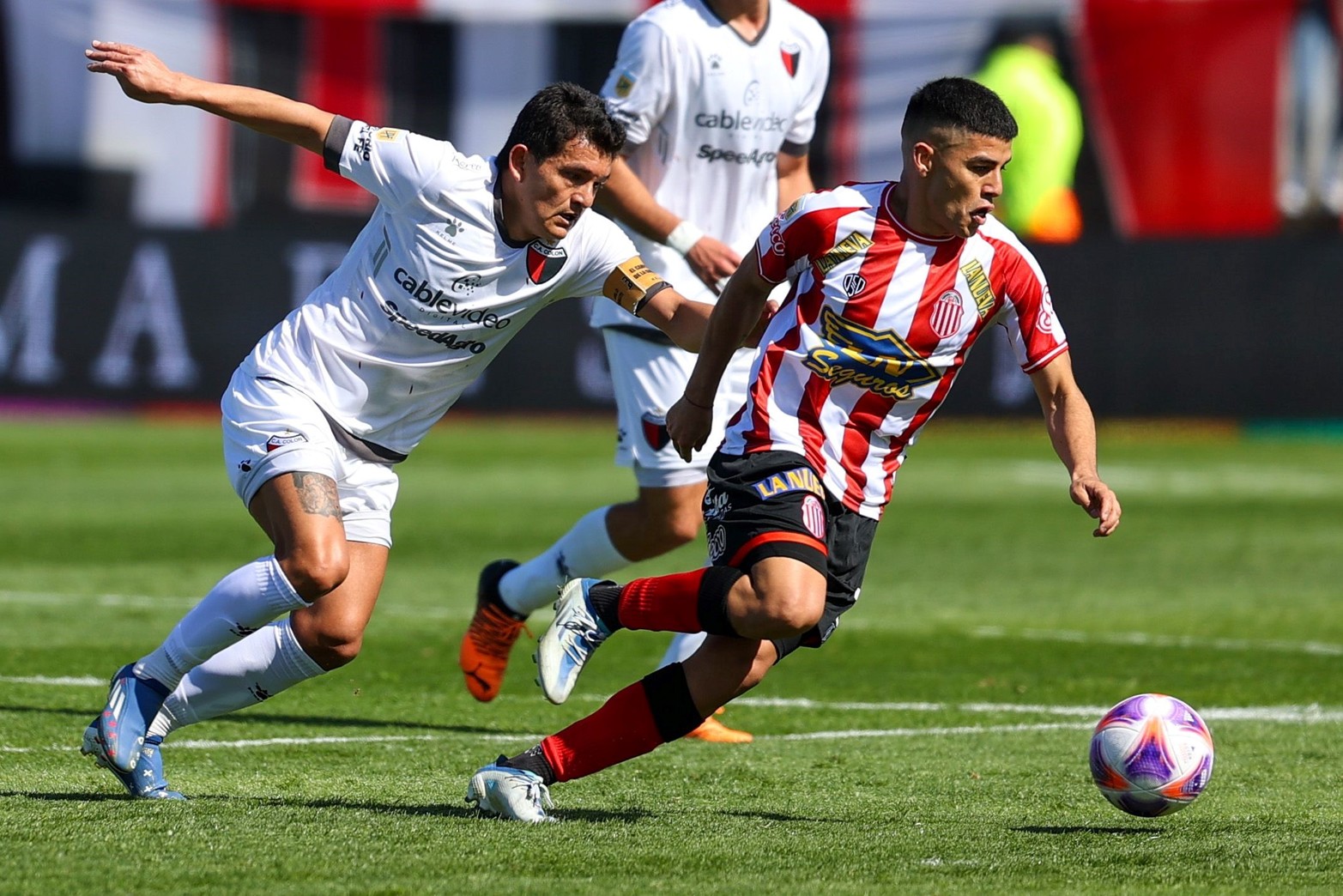 Colón cayó por 1 a 0 ante Barracas Central. El "Sabalero" jugó mal y dejó una imagen preocupante.