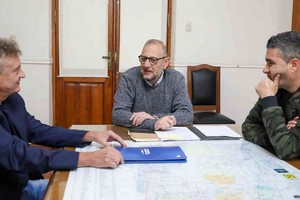 Corach recibió a los intendentes de Capitán Bermúdez y de Fray Luis Beltrán. Foto: Gobierno de Santa Fe