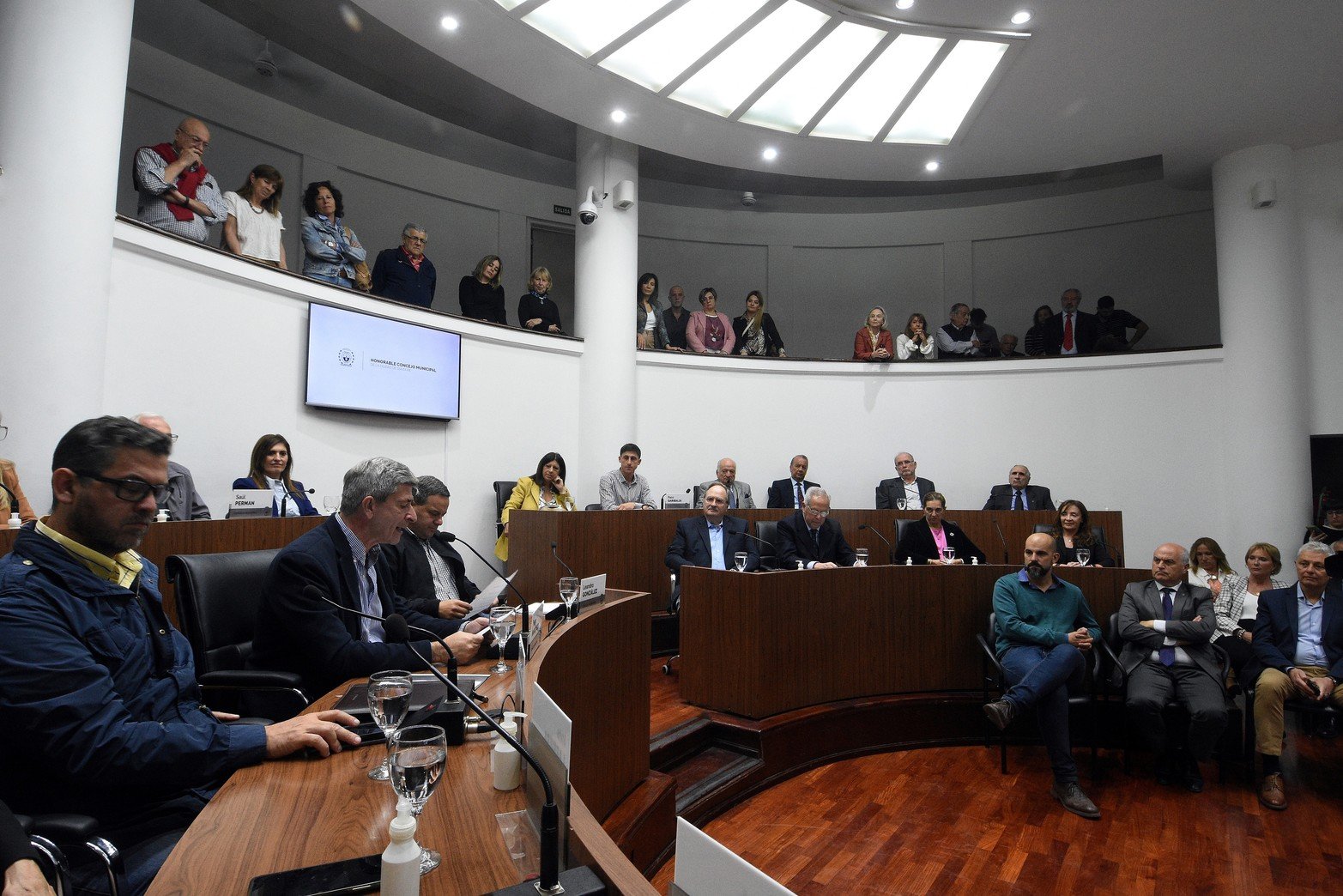 Distinguieron a Gustavo Vittori como "Santafesino ilustre". Por iniciativa del concejal Hugo Marcucci, el Concejo Municipal de Santa Fe entregó la declaración de "Santafesino ilustre" a Gustavo Vittori por su reconocida trayectoria en diversas actividades culturales, científicas y académicas. 