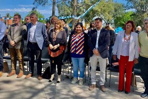 La celebración se realizó en la plaza principal. Foto: Gobierno de Santa Fe