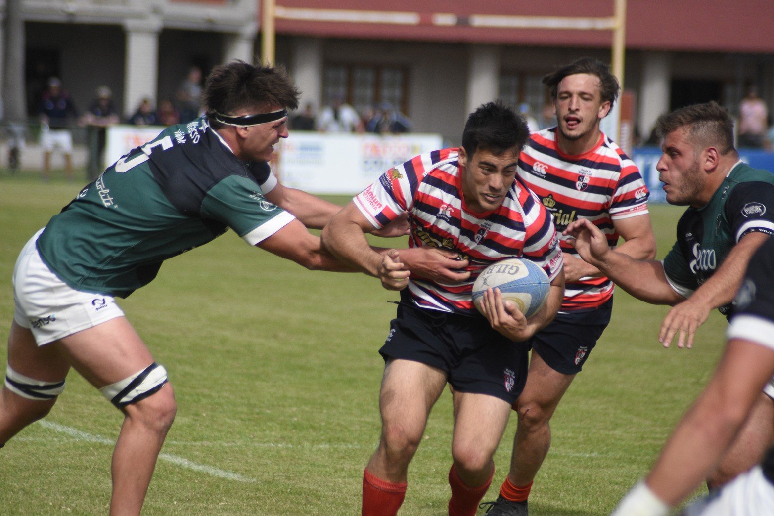 Santa Fe Rugby ganó y está en los cuartos de final del Torneo del Interior
El equipo de Sauce Viejo derrotó a Tucumán Rugby por 38 a 32. Foto Luis Cetraro