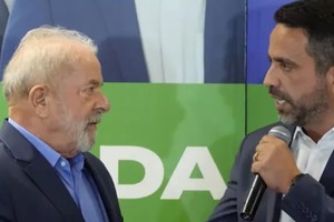 El gobernador del estado brasileño de Alagoas aspira a la reelección apoyado por el expresidente Lula da Silva.