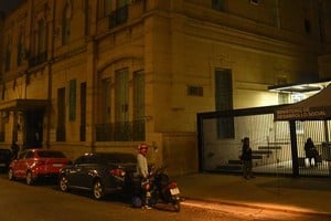 El herido primero fue llevado al hospital Iturraspe y luego derivado al Cullen. Crédito: Manuel Fabatía