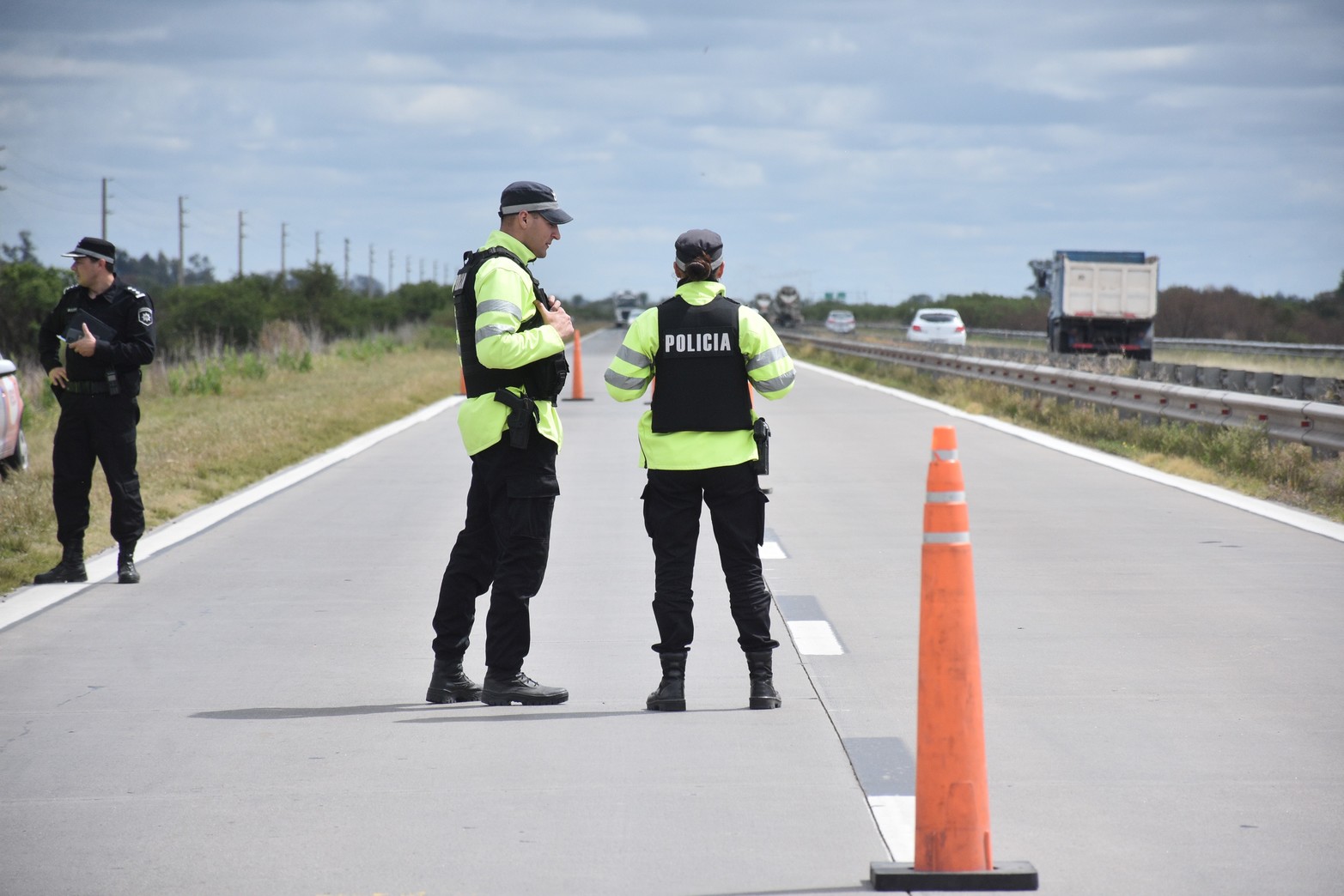 Cinemómetros y dispositivo PDA - pruebas de labrado de actas de infracción en Circunvalación de Santa Fe