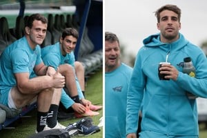 Emiliano Boffelli, Santiago Carreras y Juan Cruz Mallía. Los tres concentran en Manchester y, actualmente, son fija como titulares en Los Pumas. Crédito: Prensa UAR / Gaspafotos.