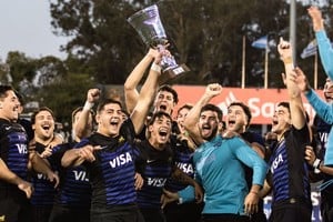 Argentina XV festejó en la primera edición del "Uruguay Conference". Crédito: Prensa URU.