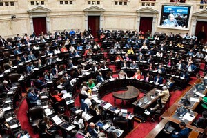 Maratónica sesión en la Cámara de Diputados para aprobar el Presupuesto 2023.