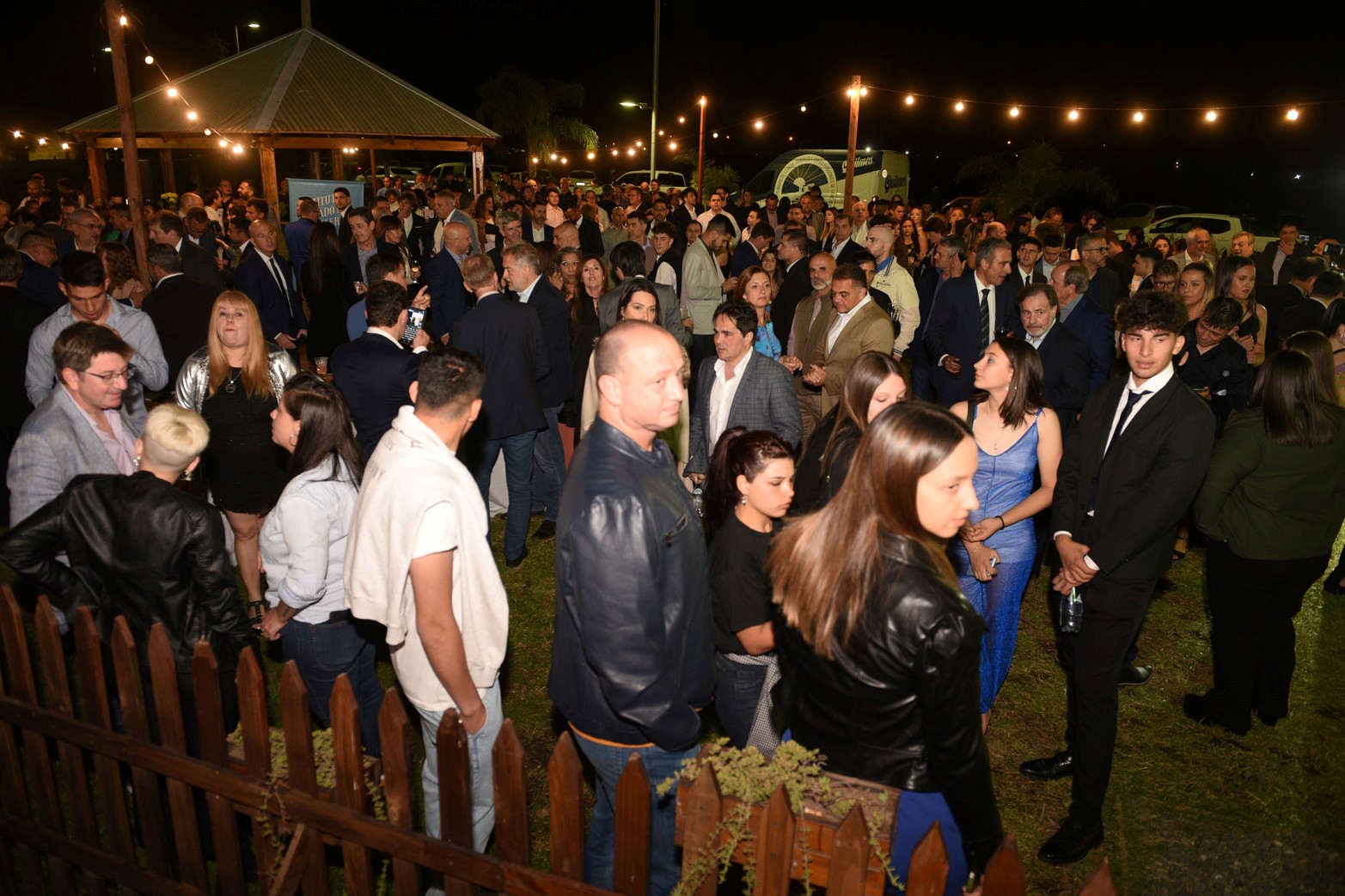 La Fiesta Provincial del Deportes tuvo su edición número 30 con la presencia del titular de AFA "Chiqui" Tapia, el ex Presidente de Bolivia Evo Morales, Nery Pumpido secretario de la Conmebol,  autoridades de los clubs Colón, Unión y Patronato. 