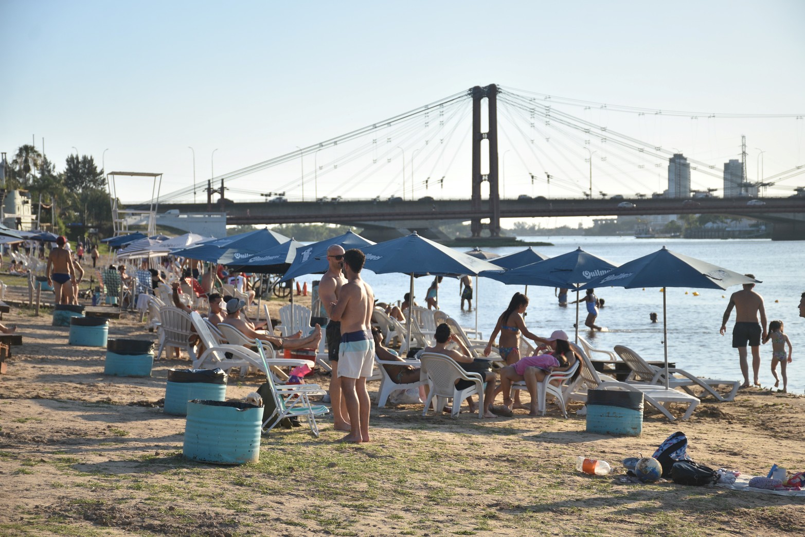 Arrancó la temporada de playa con un día caluroso