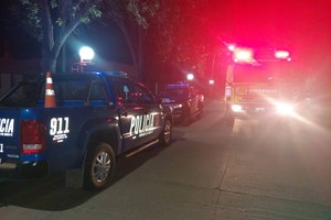 El gran accionar de la policía permitió rescatar a todos los abuelos sanos y salvos. Crédito: El Litoral