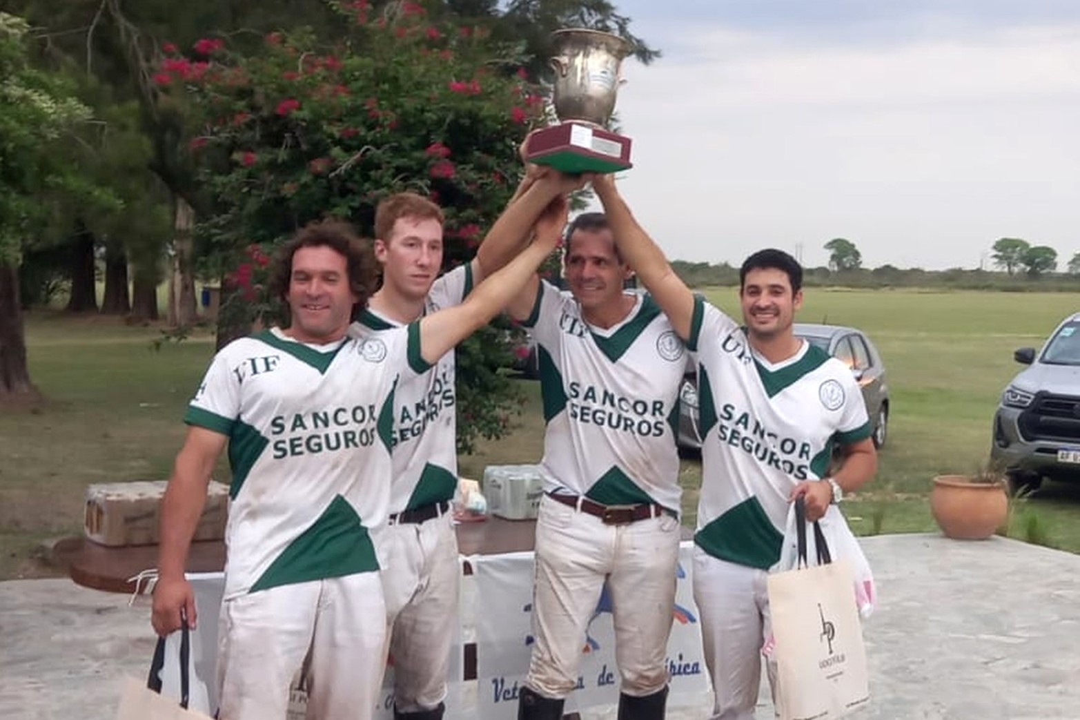 El equipo ganador de la Copa Urbano Iturraspe, perdió 5-4.5 el último partido de la jornada dominical ante La Primavera, pero de todas maneras fue el campeón por diferencia de goles. La Primavera terminó en el segundo puesto.