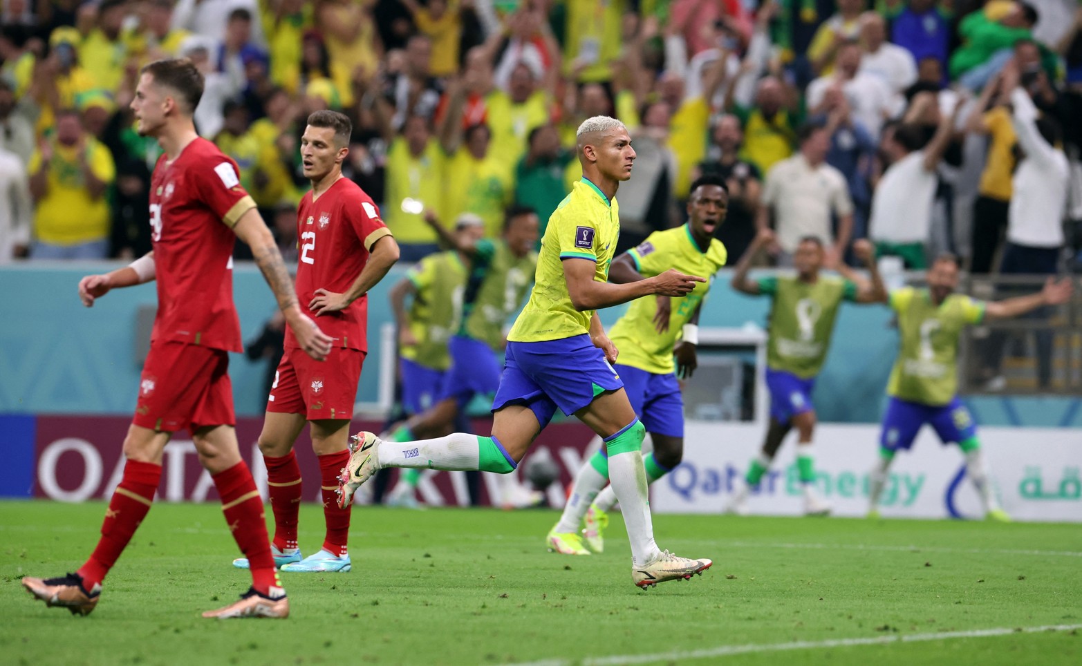 Los dos goles del partido fueron anotados por Richarlison a los 17' y a 28' los del segundo tiempo.