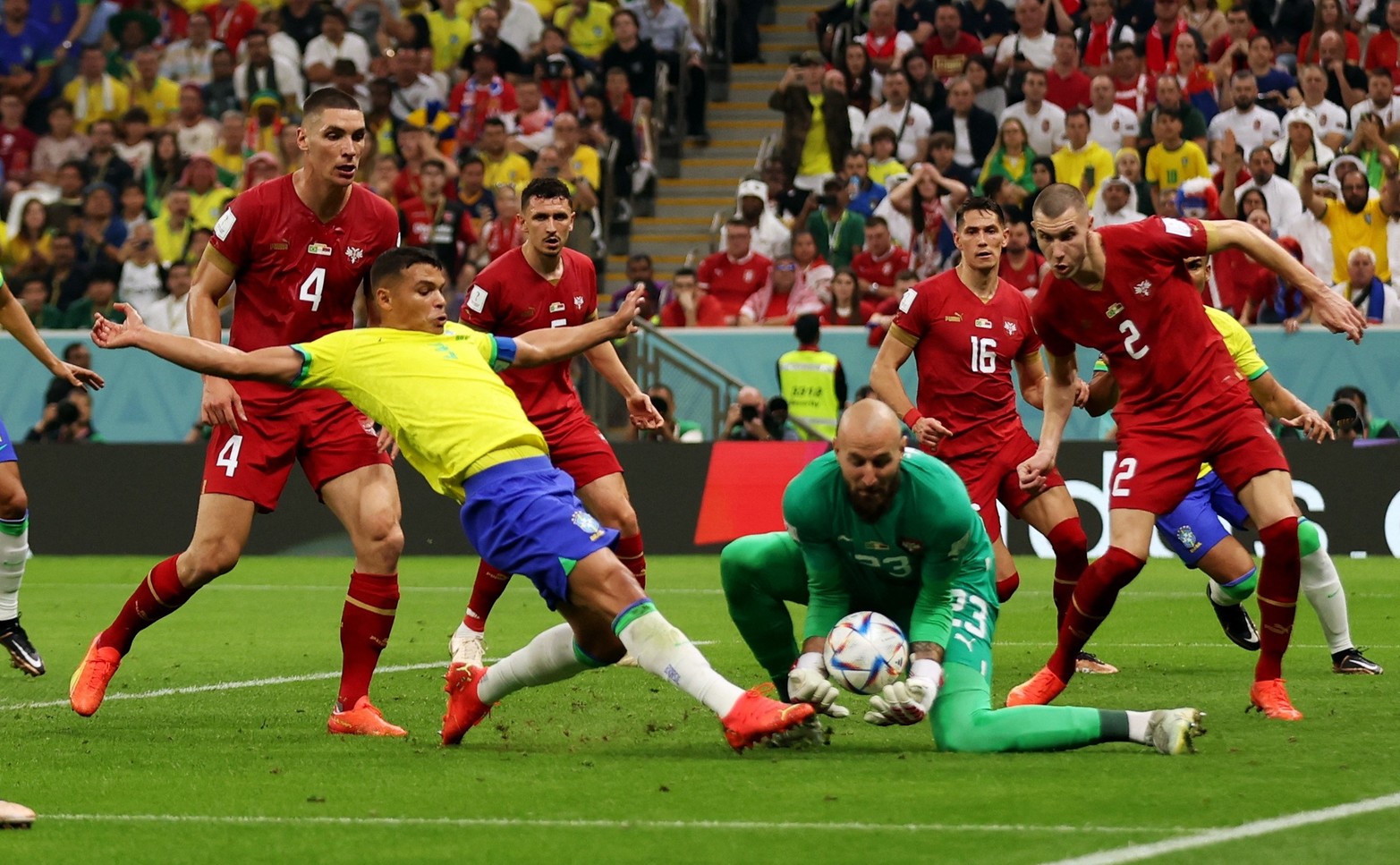 Brasil derrotó 2 a 0 a Serbia por la primera fecha del Grupo G del Mundial Qatar 2022.