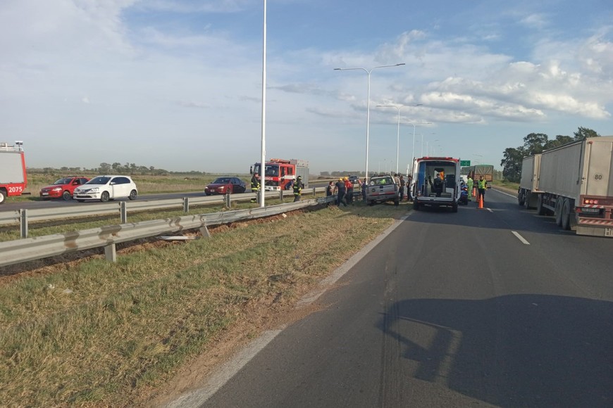 Agentes de Seguridad Vial realizaron tareas de señalamiento y ordenamiento del tránsito.  Crédito: El Litoral.