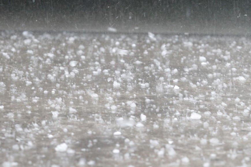 Aalerta amarilla por tormentas, acompañadas por intensas ráfagas de viento, ocasional caída de granizo. Créditos: Manuel Fabatia