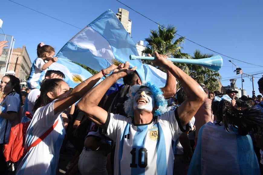 Santa Fe festeja ¡Argentina en la Final del Mundo!