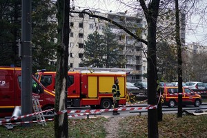 Al menos 10 muertos, cinco de ellos niños, en un incendio en un edificio residencial en Francia.