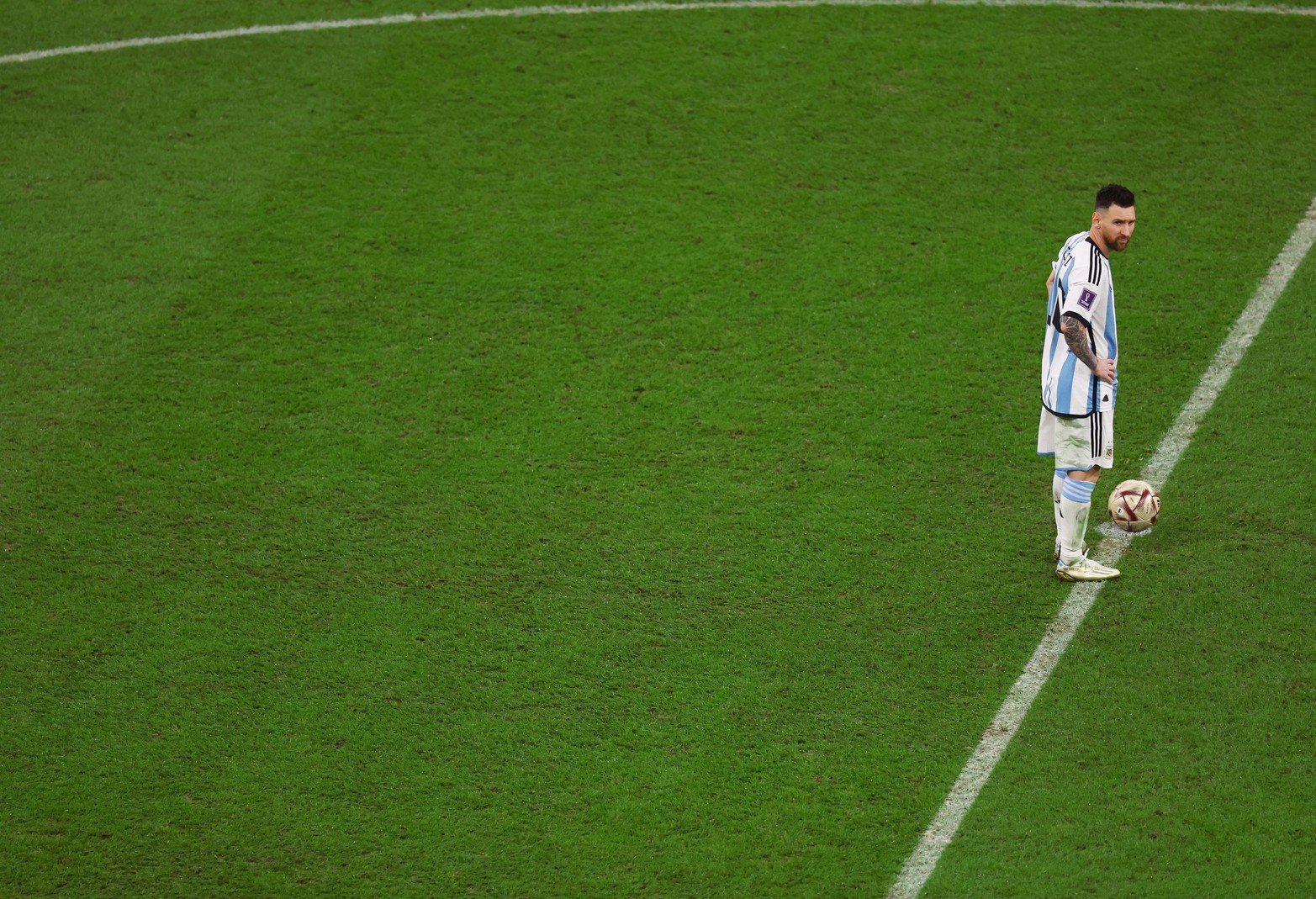 Los mejores encuadres de Lionel Messi, que dejó la final de la Copa del Mundo entre Argentina y Francia.