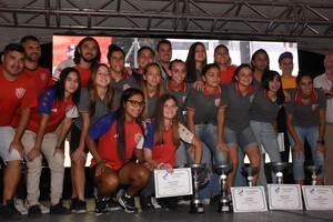 Unión, en Femenino. El club más ganador del año. Festejos, aplausos y premios para coleccionar. Crédito: Manuel Fabatía