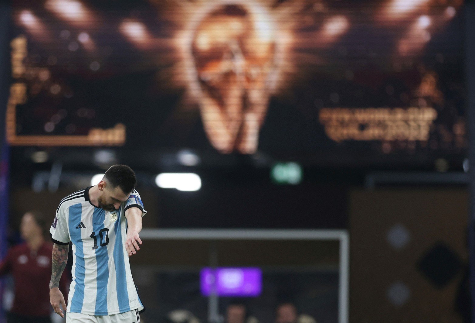 Los mejores encuadres de Lionel Messi, que dejó la final de la Copa del Mundo entre Argentina y Francia.