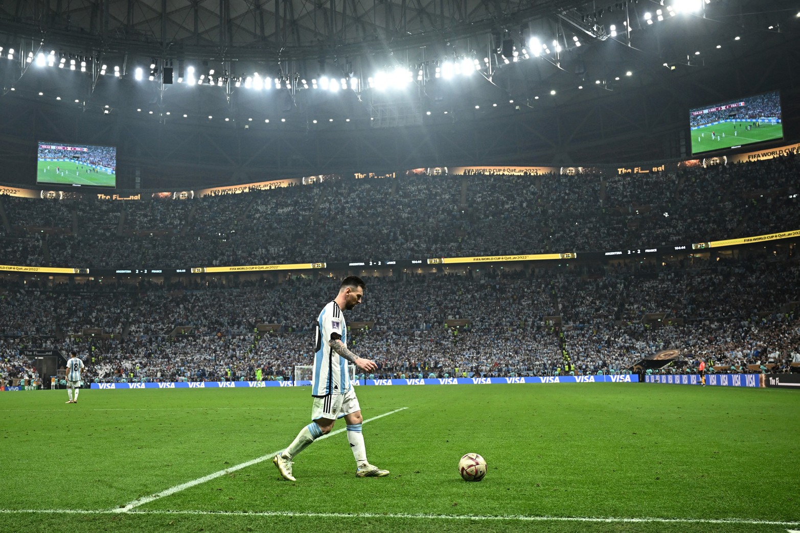 Los mejores encuadres de Lionel Messi, que dejó la final de la Copa del Mundo entre Argentina y Francia.