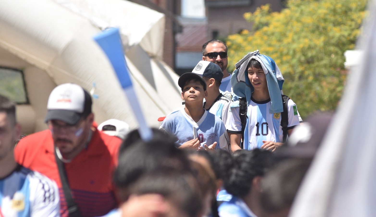 Así lo vive la ciudad de Santa Fe a la final de la Copa del Mundo de Fútbol. En Fábrica El Molino.