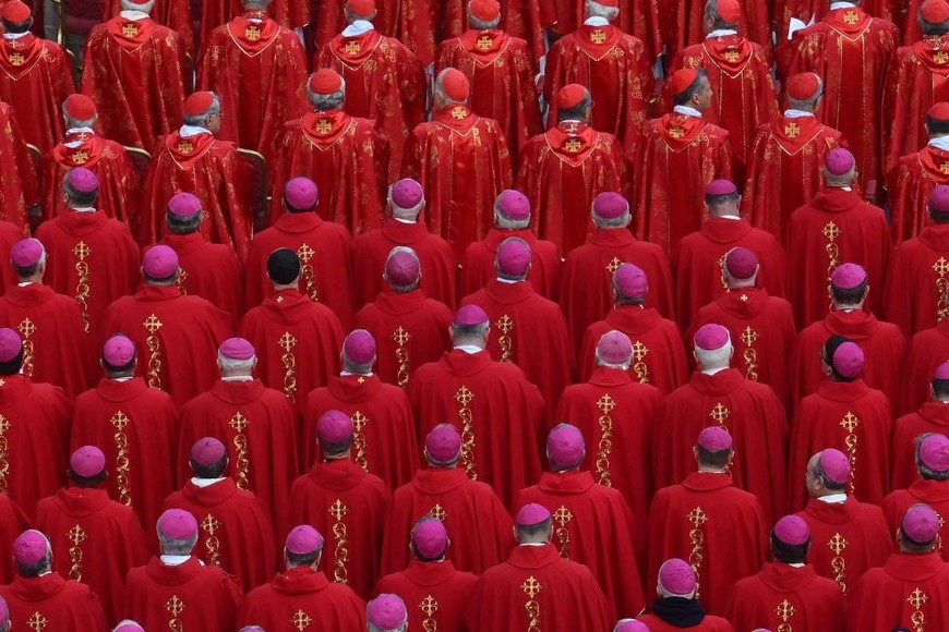Junto a Francisco, 3.700 sacerdotes de todo el mundo concelebraron la misa. Créditos: Télam