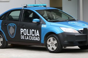 En el lapso de la intervención policial, la mujer corroboró que su hijo se encontraba en su hogar en perfecto estado. Crédito: Policía de la Ciudad de Buenos Aires.