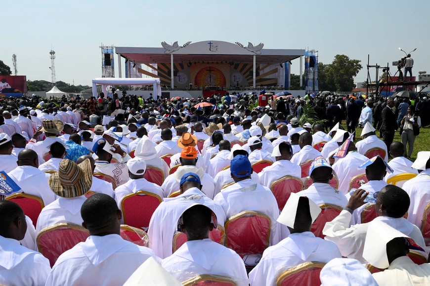 Pope Francis celebrates a holy mass at Ndolo Airport during his apostolic journey, in Kinshasa, Democratic Republic of the Congo, February 1, 2023. Vatican Media/­Handout via REUTERS ATTENTION EDITORS - THIS IMAGE WAS PROVIDED BY A THIRD PARTY.