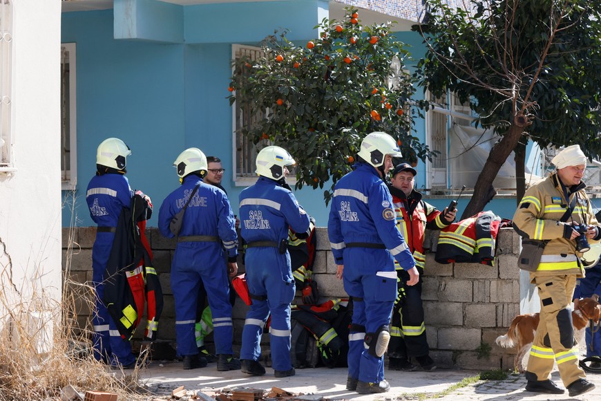 Ukrainian rescuers in Hatay, Turkey, February 9, 2023. REUTERS/Emilie Madi