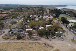 La zona a urbanizar está delimitada por un polígono conformado por calle Sin Nombre al norte, calle French al sur, Riobamba al este y Defensa al oeste.  Archivo.