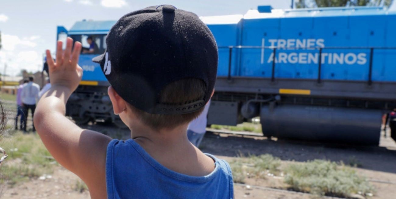 Luego De 30 Años, Volvió El Tren De Pasajeros A Mendoza - El Litoral