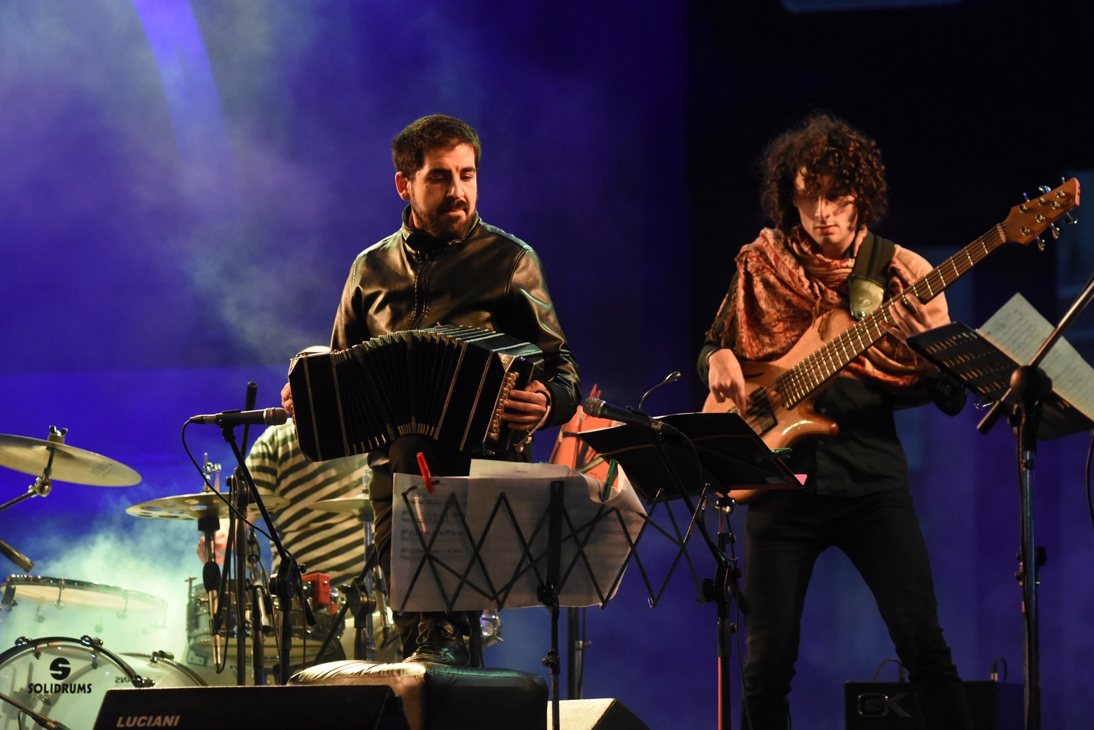 En la explanada de le Estación Belgrno fue el gran cierre a cargo de Nicolás Sorín y su versión personal del Octeto Electrónico de Astor Piazzolla. Foto Pablo Aguirre