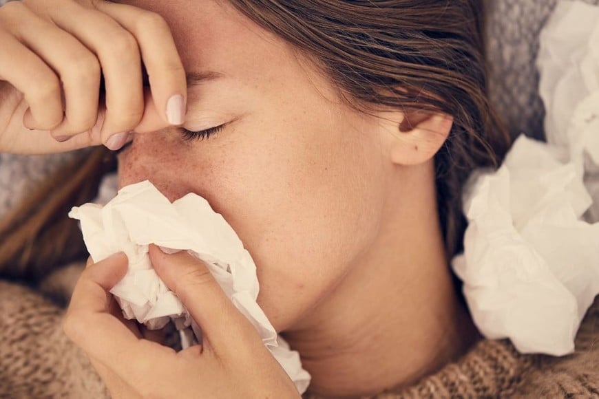 Cuando hay síntomas de gripe es bueno hacer reposo.
