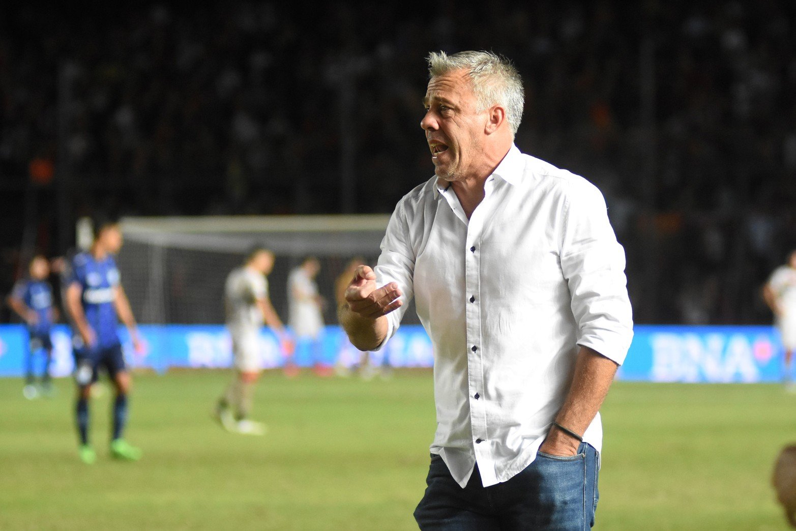 El técnico de Atlético Tucumán, Lucas Pusineri.