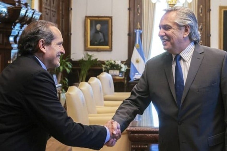 Daniel Chávez Díaz junto al presidente de la Nación, Alberto Fernández. Crédito: Télam