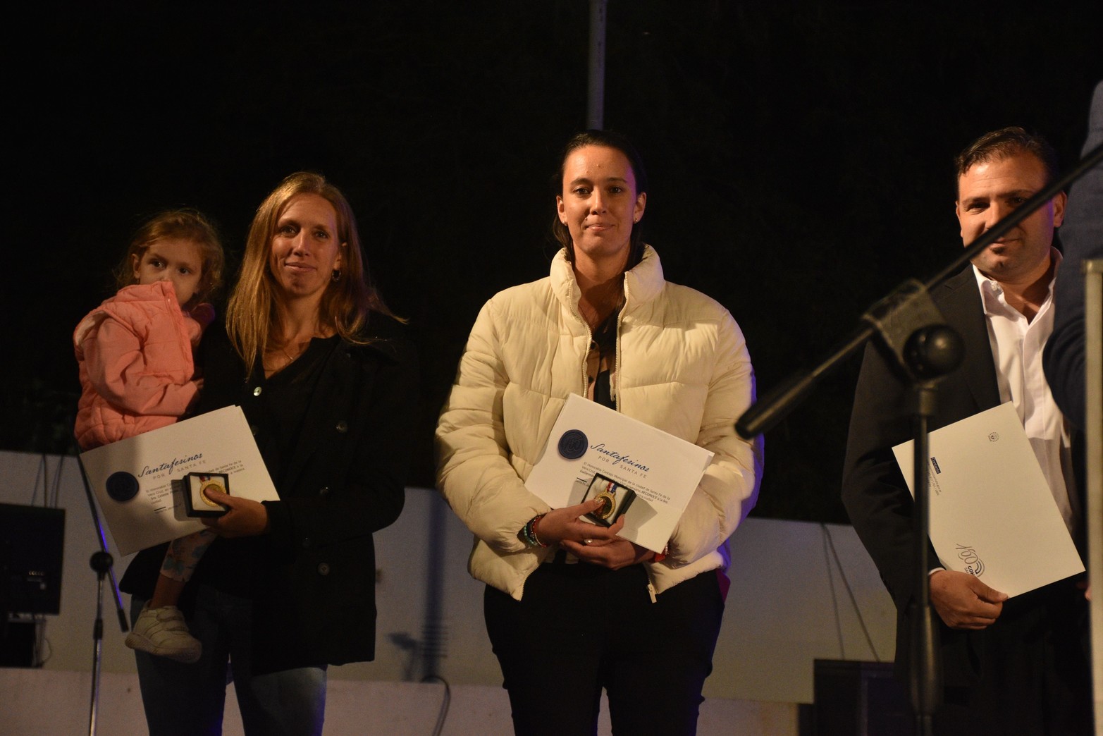 150 personas fueron distinguidas en el marco de los 150 años del Concejo Municipal. 