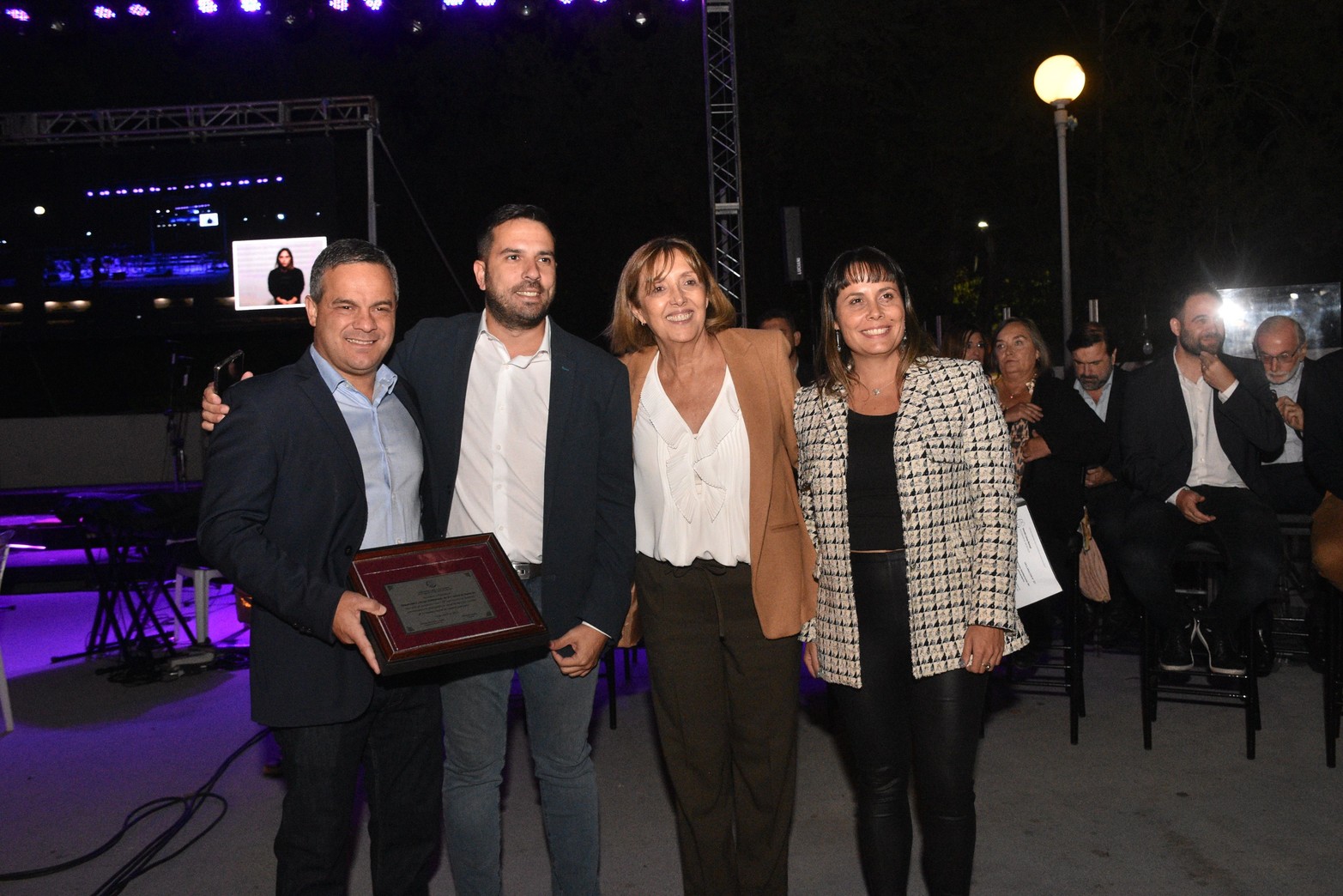 Los Concejales realizaron distintas distinciones en el marco de los 150 años de existencia del Concejo Municipal.