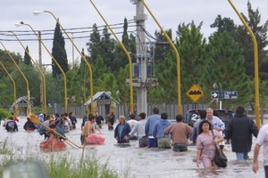 Salta. Era un corredor de gente que escapaba del agua. Primero a pie, más tarde en lanchas. Crédito: Alejandro Villar.