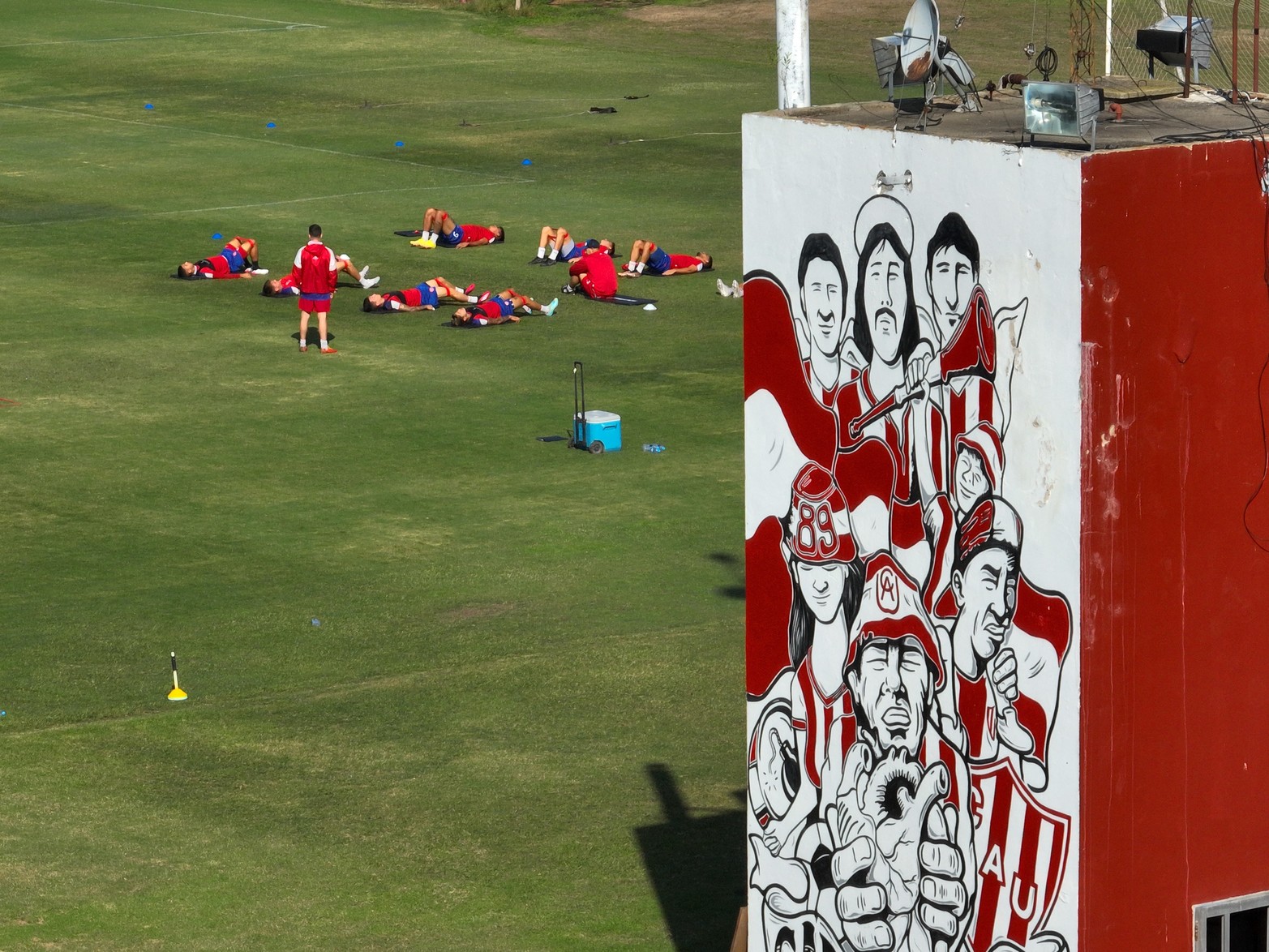 El Plantel profesional practicó en  Casasol