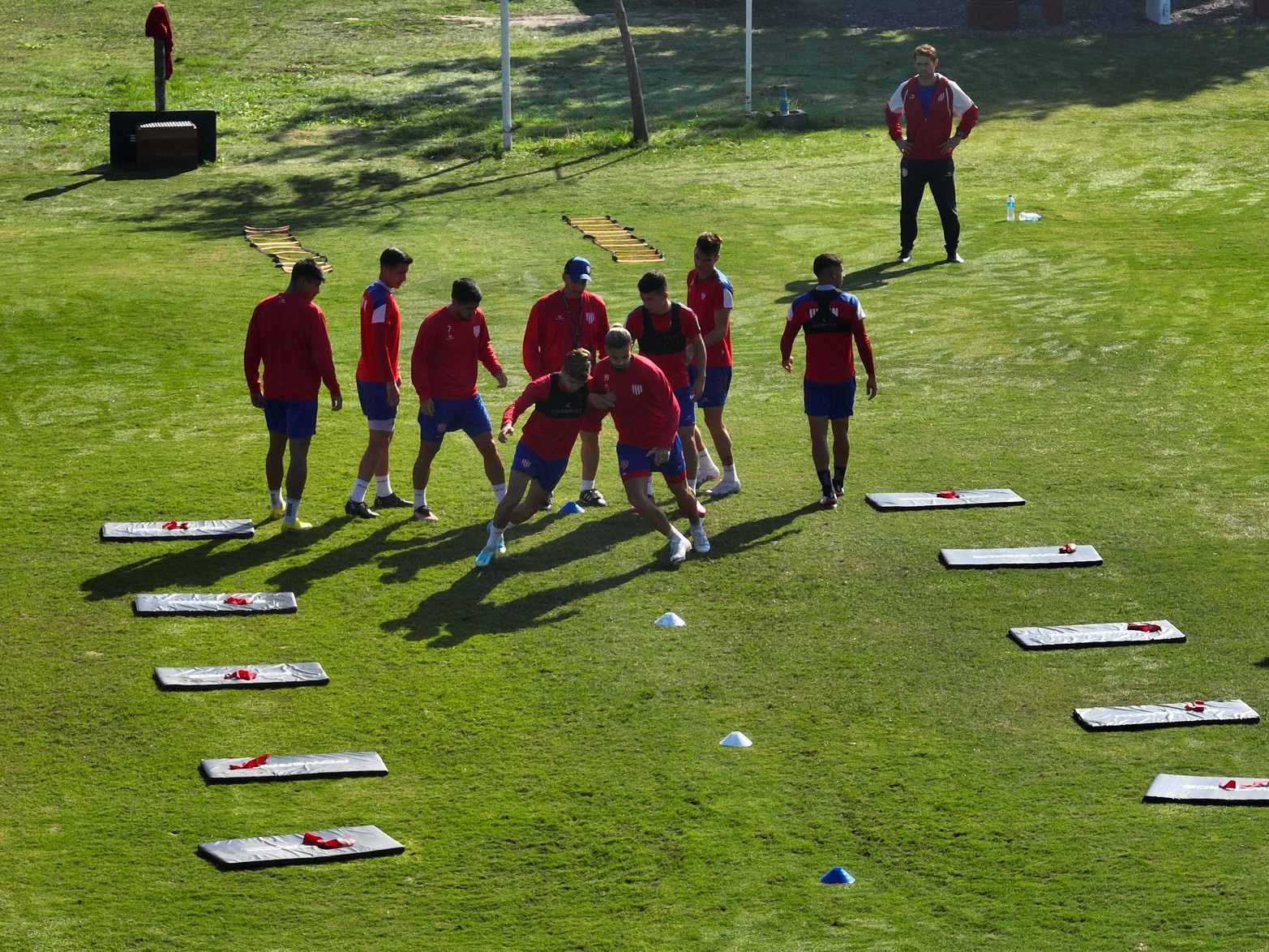 El Plantel profesional practicó en  Casasol