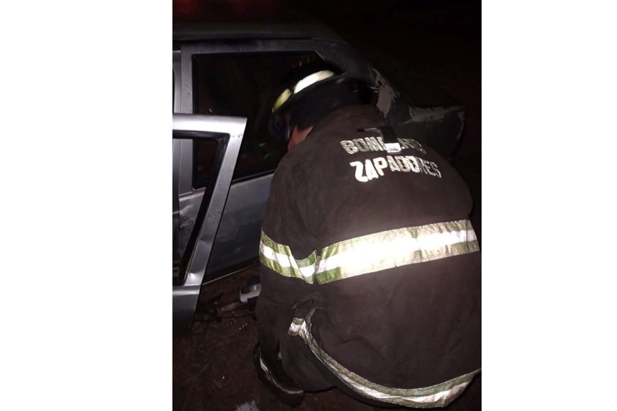 Los Bomberos trabajaron en la extracción de la víctima