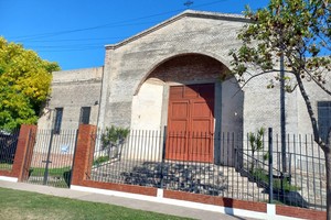 La parroquia está ubicada en Roque Saénz Peña 1100. Crédito: El Litoral.