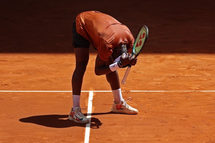 Tennis - Madrid Open - Park Manzanares, Madrid, Spain - May 1, 2023
Frances Tiafoe of the U.S. reacts during his round of 32 match against Argentina's Pedro Cachin REUTERS/Isabel Infantes