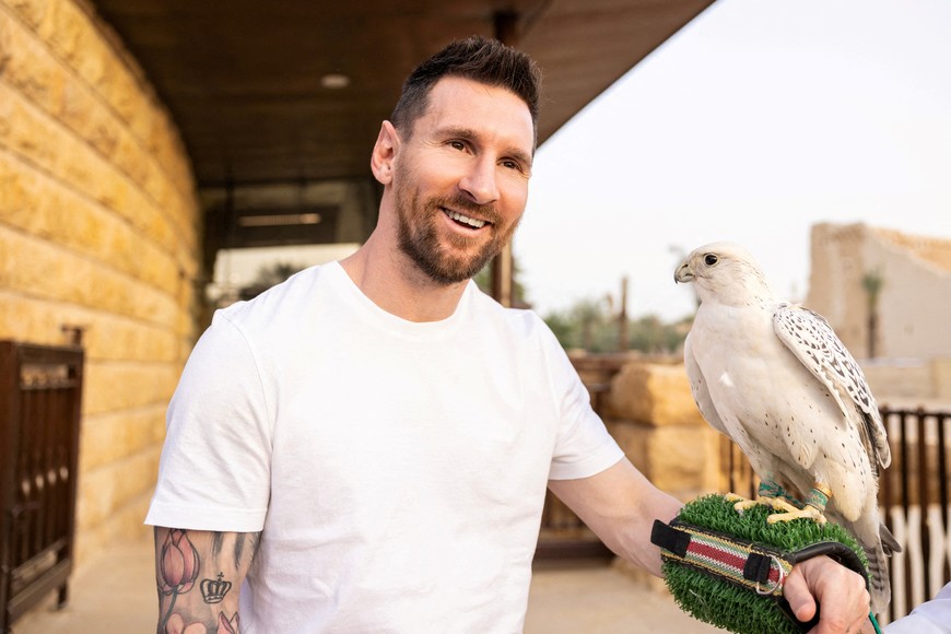 Soccer Football - Lionel Messi visits Saudi Arabia - Riyadh, Saudi Arabia - May 1, 2023
Paris St Germain's Lionel Messi during a visit to Saudi Arabia
Saudi Ministry of Tourism/Handout via REUTERS

ATTENTION EDITORS - THIS IMAGE HAS BEEN SUPPLIED BY A THIRD PARTY.