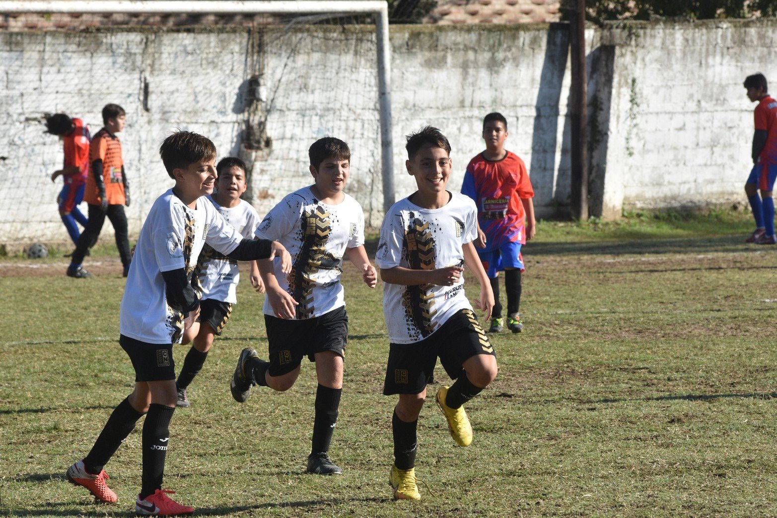 Nacional Los Piratitas categoría 2011 inferiores Liga.   Foto Flavio Raina