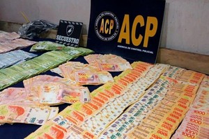 En poder del evadido se contabilizó una suma de dinero en efectivo superior al millón de pesos. Crédito: Prensa ACP.