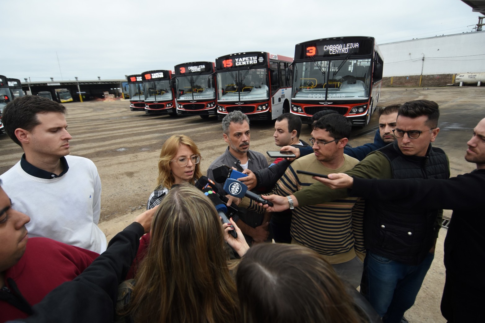 Se renuevan las unidades en el transporte urbano de Santa Fe. 
Fotos: Manuel Fabatía