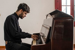 “Escenarios” es el resultado de la incursión de Javier en el mundo jazzístico, que comenzó en 2019, como arreglador y compositor. Foto: Lucas Larravide