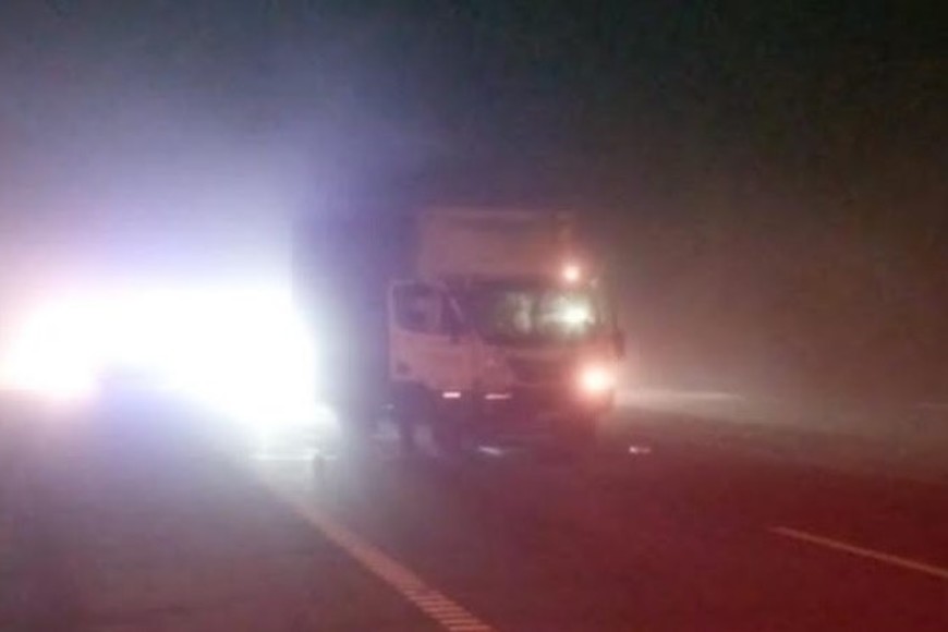 camion niebla